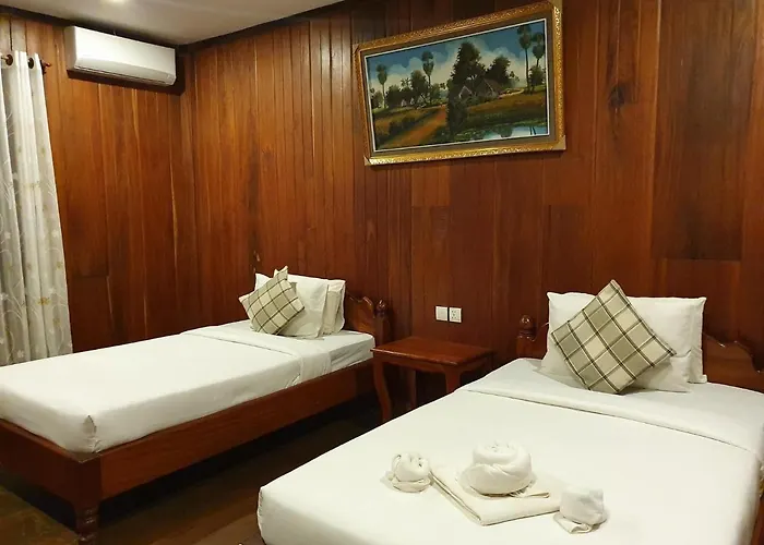 Sam Moon's Angkor Wooden House 3* 暹粒