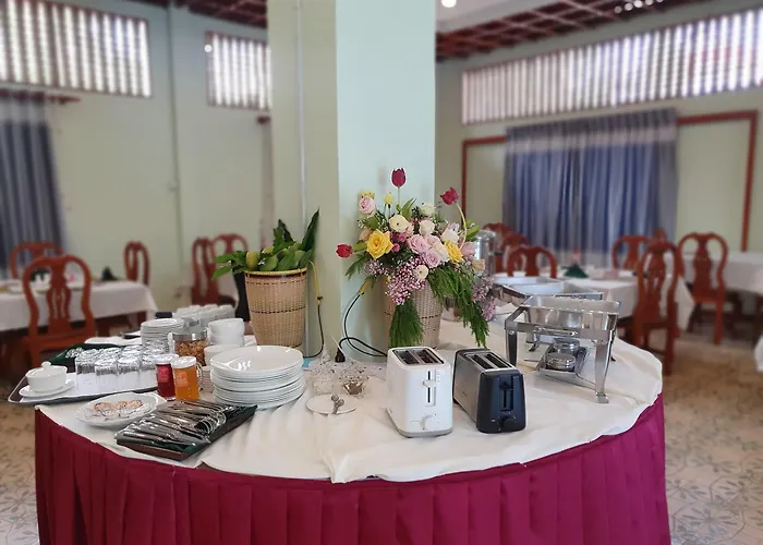 Sam Moon's Angkor Wooden House Hotel