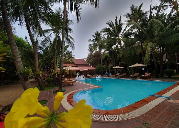 Hotel Sam Moon's Angkor Wooden House
