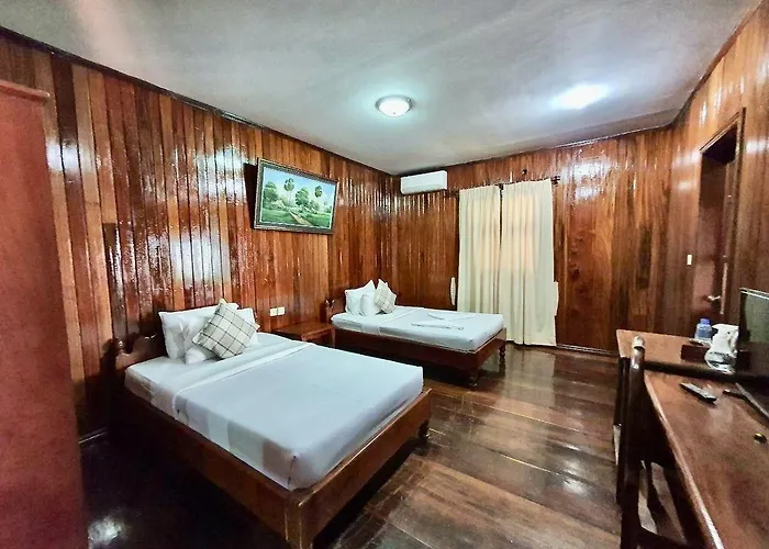 Sam Moon's Angkor Wooden House Hotel